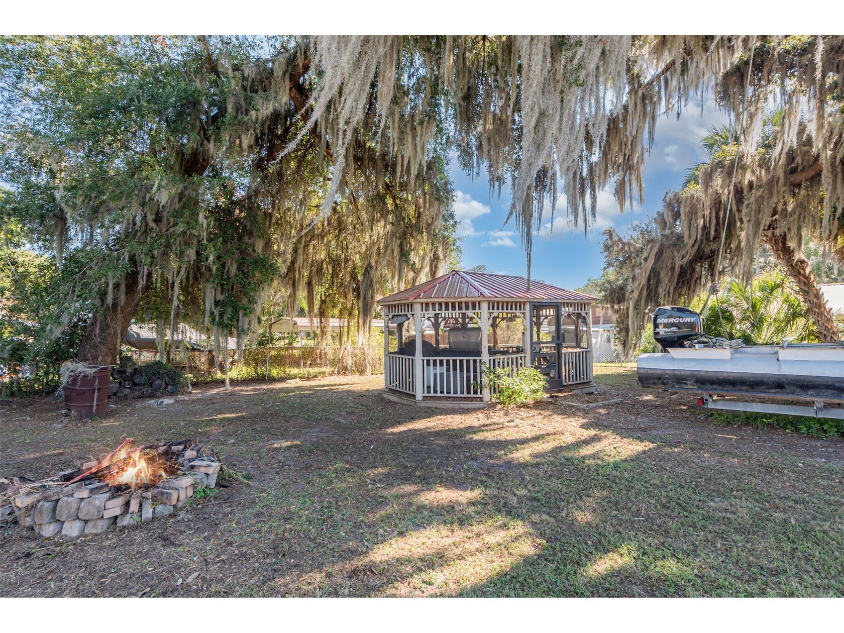 404 Grand Rondo E Crescent City FL 32112 - LAKE STELLA V4949481 image26