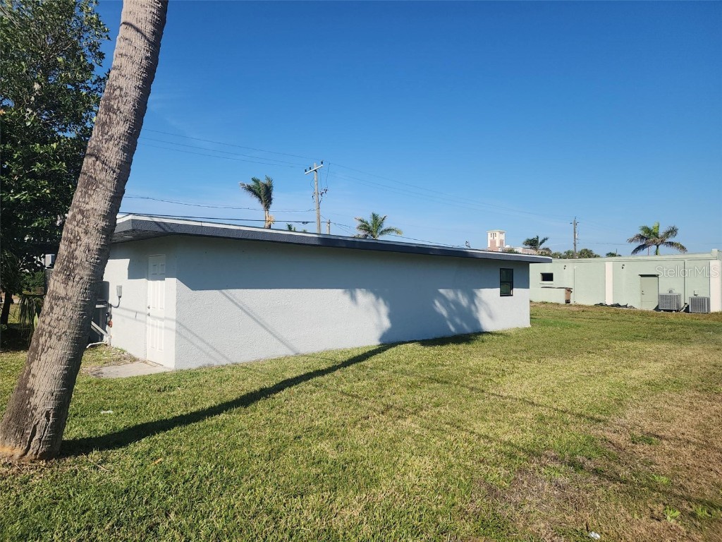 404 Hargreaves Avenue Punta Gorda FL 33950 C7506203 image6