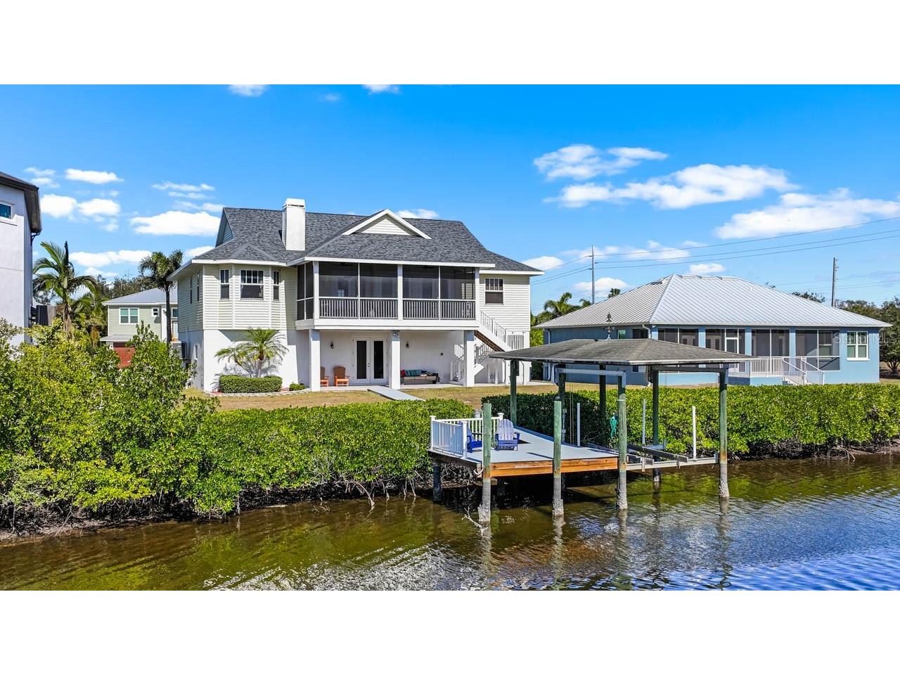 404 Inlet Road Ruskin FL 33570 - RUSKIN INLET TB8467948 image1