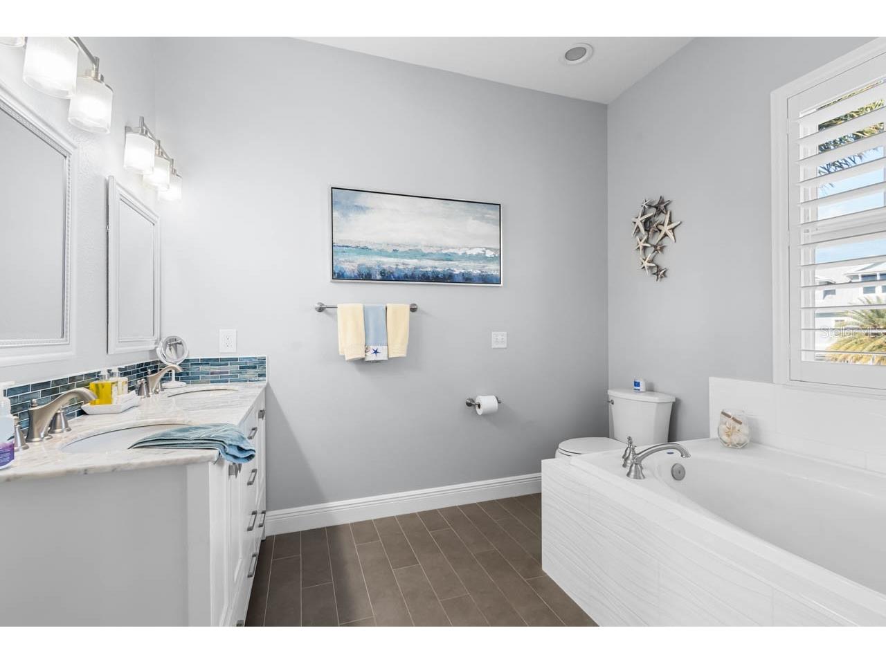 404 Inlet Road Ruskin FL 33570 - RUSKIN INLET TB8467948 image25