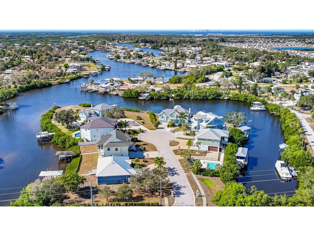 404 Inlet Road Ruskin FL 33570 - RUSKIN INLET TB8467948 image48