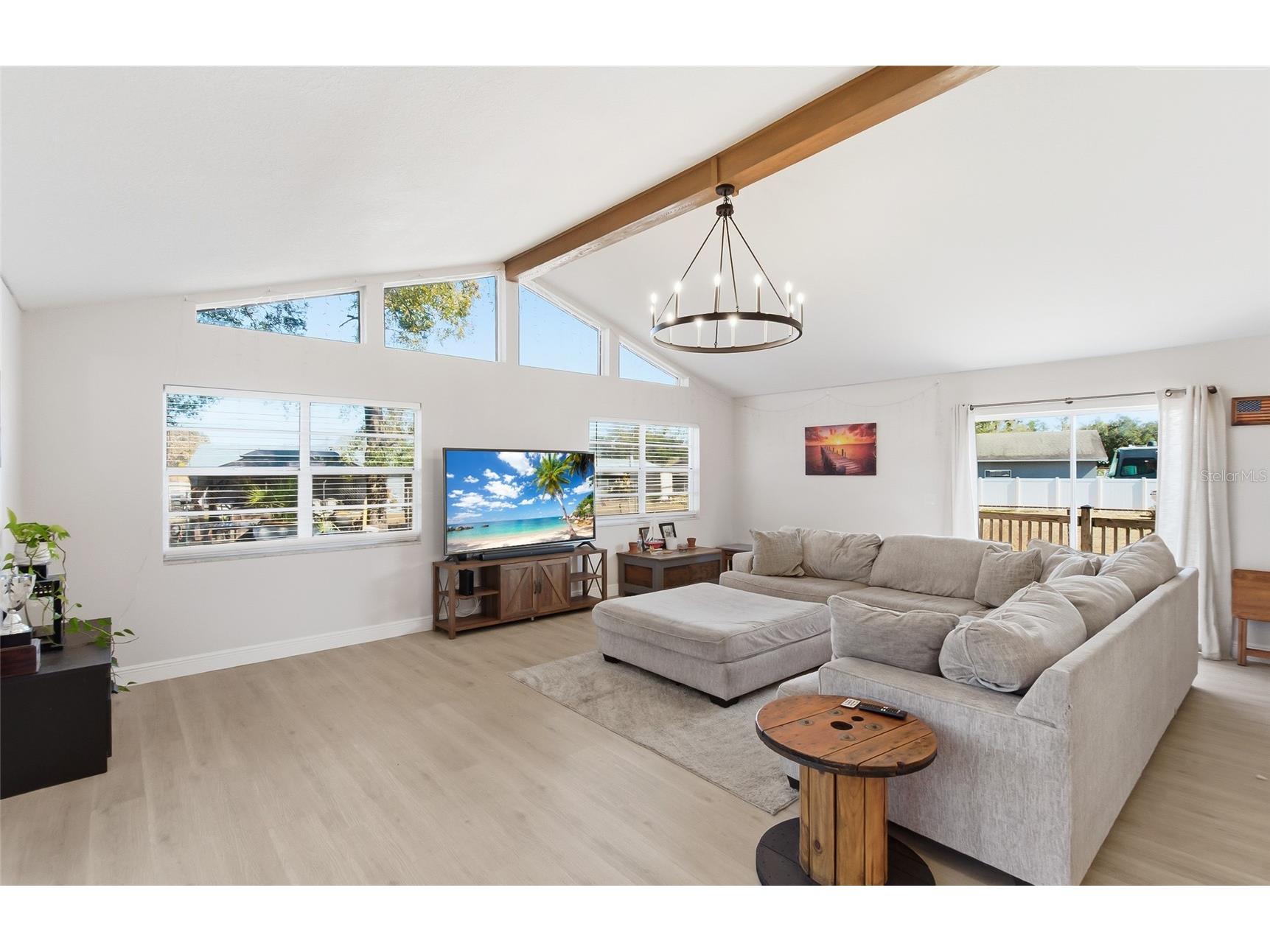 404 King Louis Court Seffner FL 33584 TB8474714 image16