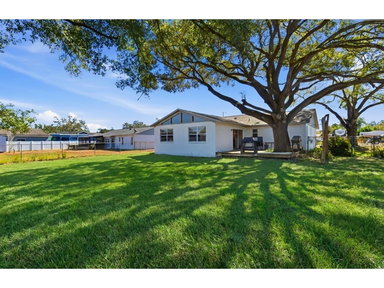 404 King Louis Court Seffner FL 33584 TB8474714 image32