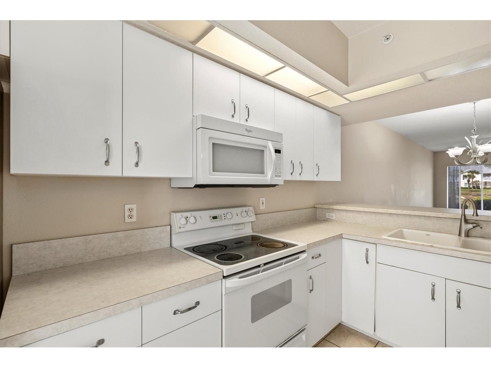 404 Laurel Lake Drive #105 Venice FL 34292 N6143371 image9