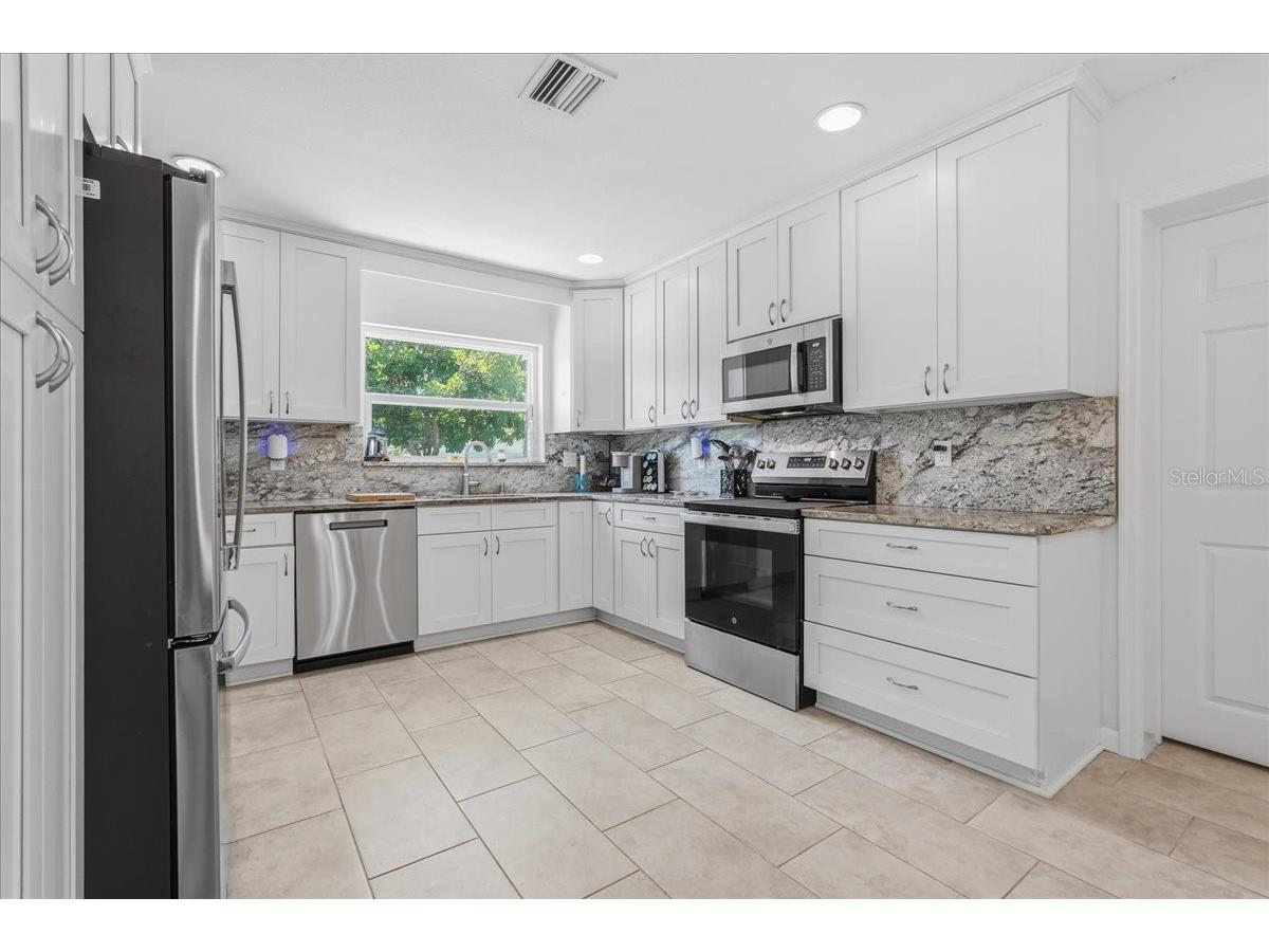 404 Laurel Lane Palm Harbor FL 34683 - THE GULF TB8525513 image8