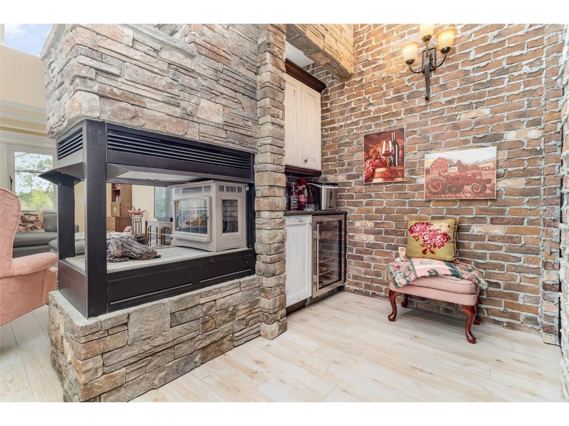 404 Long And Winding Road Howey In The Hills FL 34737 O6365975 image16