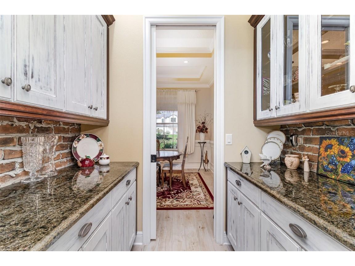 404 Long And Winding Road Howey In The Hills FL 34737 O6365975 image9