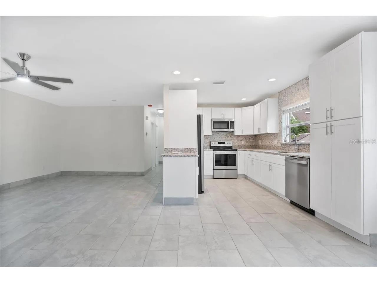 404 Longfellow Boulevard Lakeland FL 33801 L4960124 image7