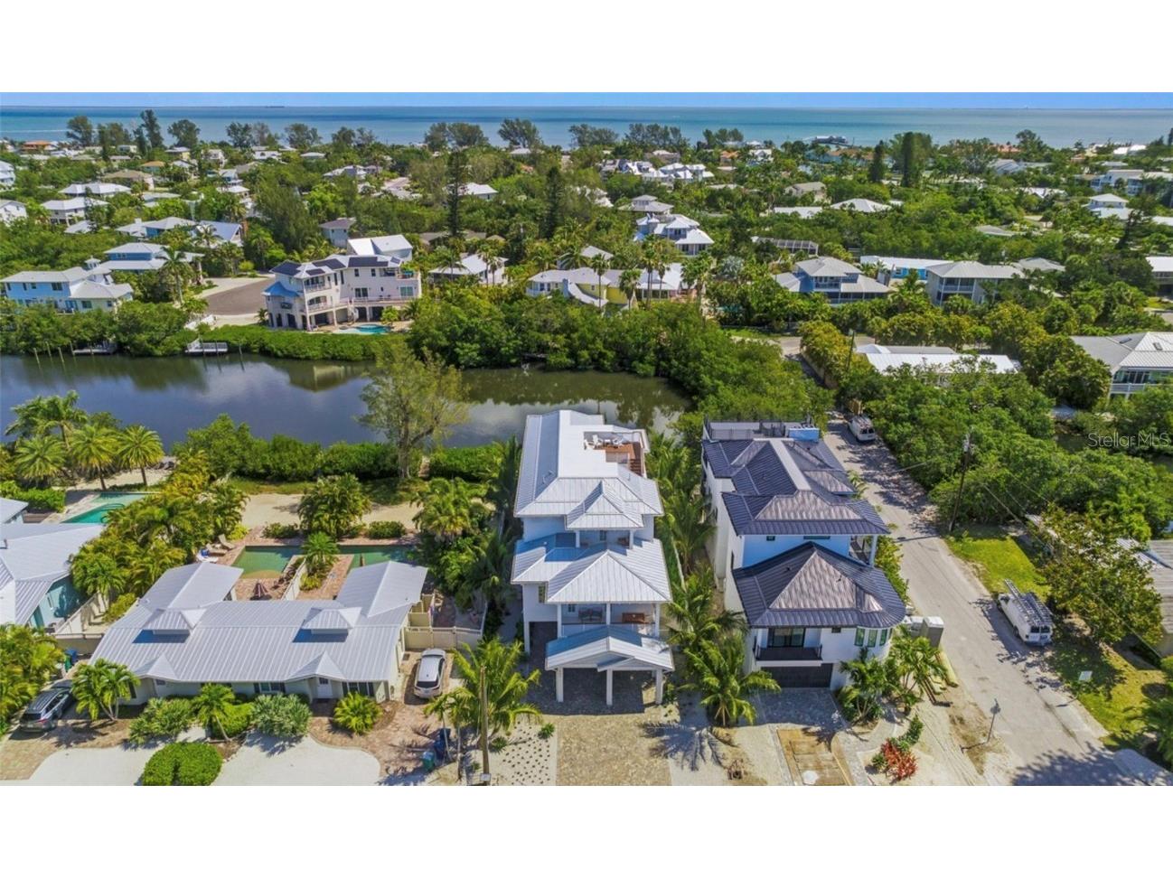 404 North Shore Dr Anna Maria FL 34216 A4612343 image29