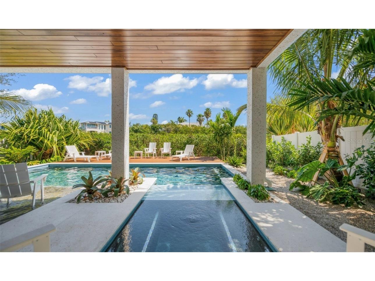 404 North Shore Dr Anna Maria FL 34216 A4612343 image6