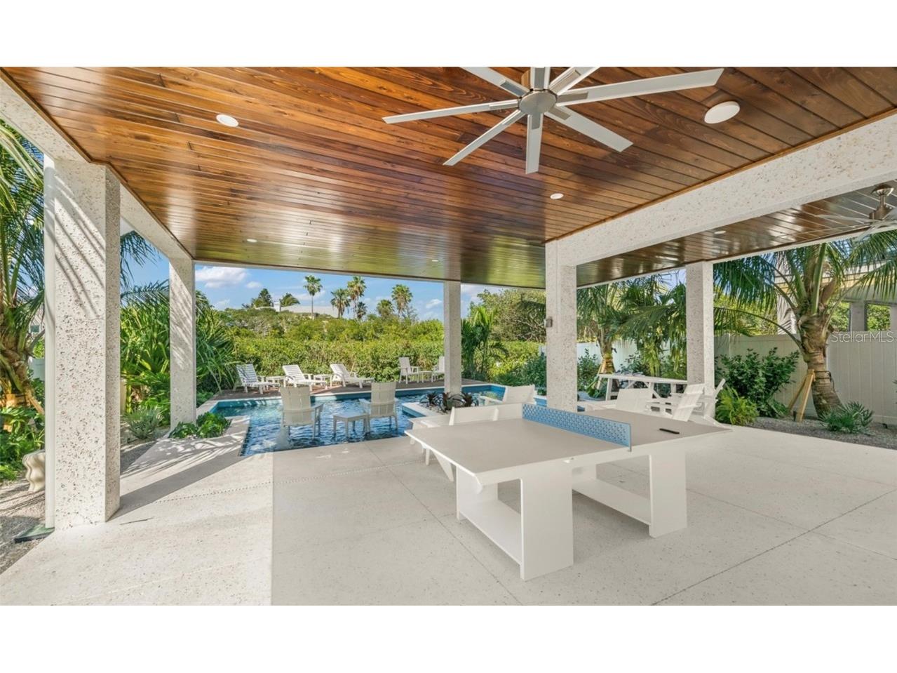 404 North Shore Dr Anna Maria FL 34216 A4612343 image7