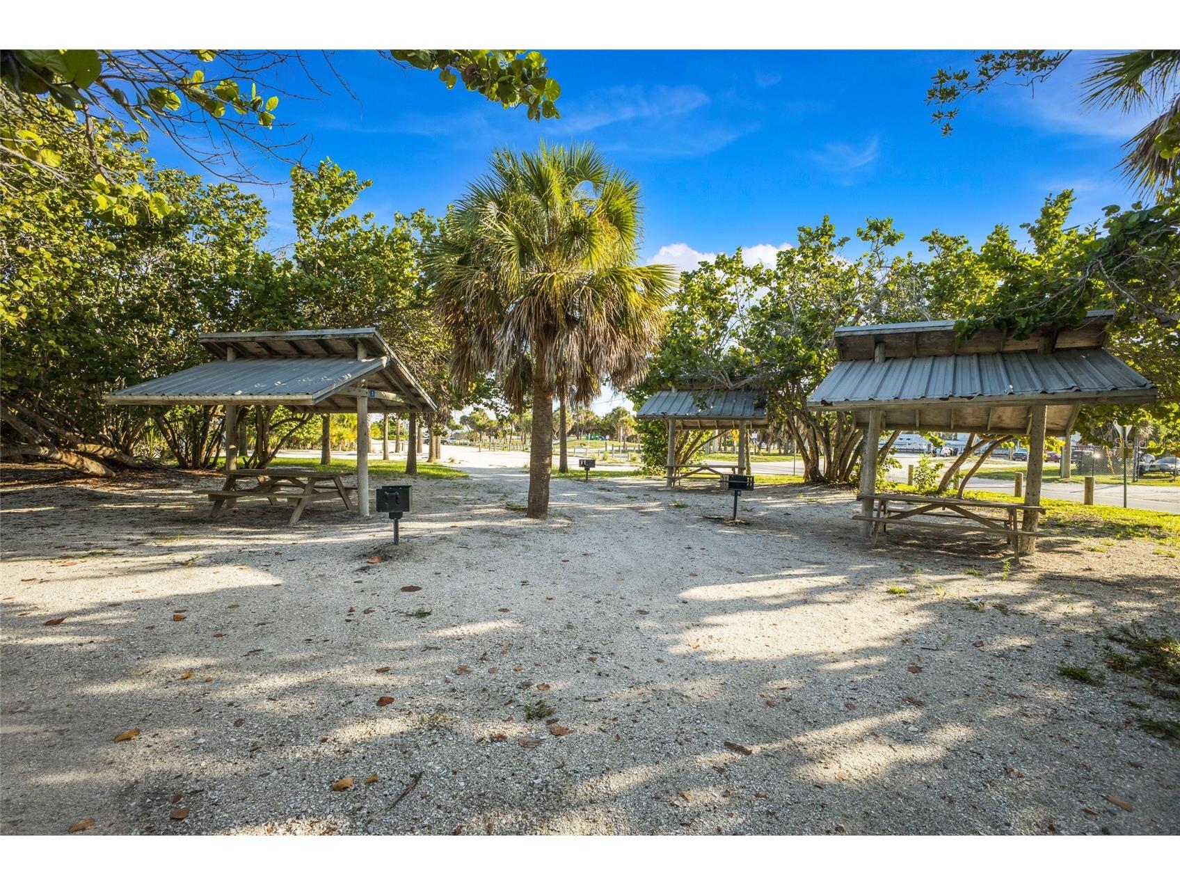 404 Oxford Drive #404 Nokomis FL 34275 A4699074 image36