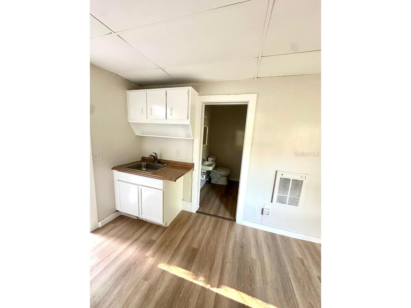 404 Pennsylvania Avenue Clearwater FL 33755 TB8514781 image6