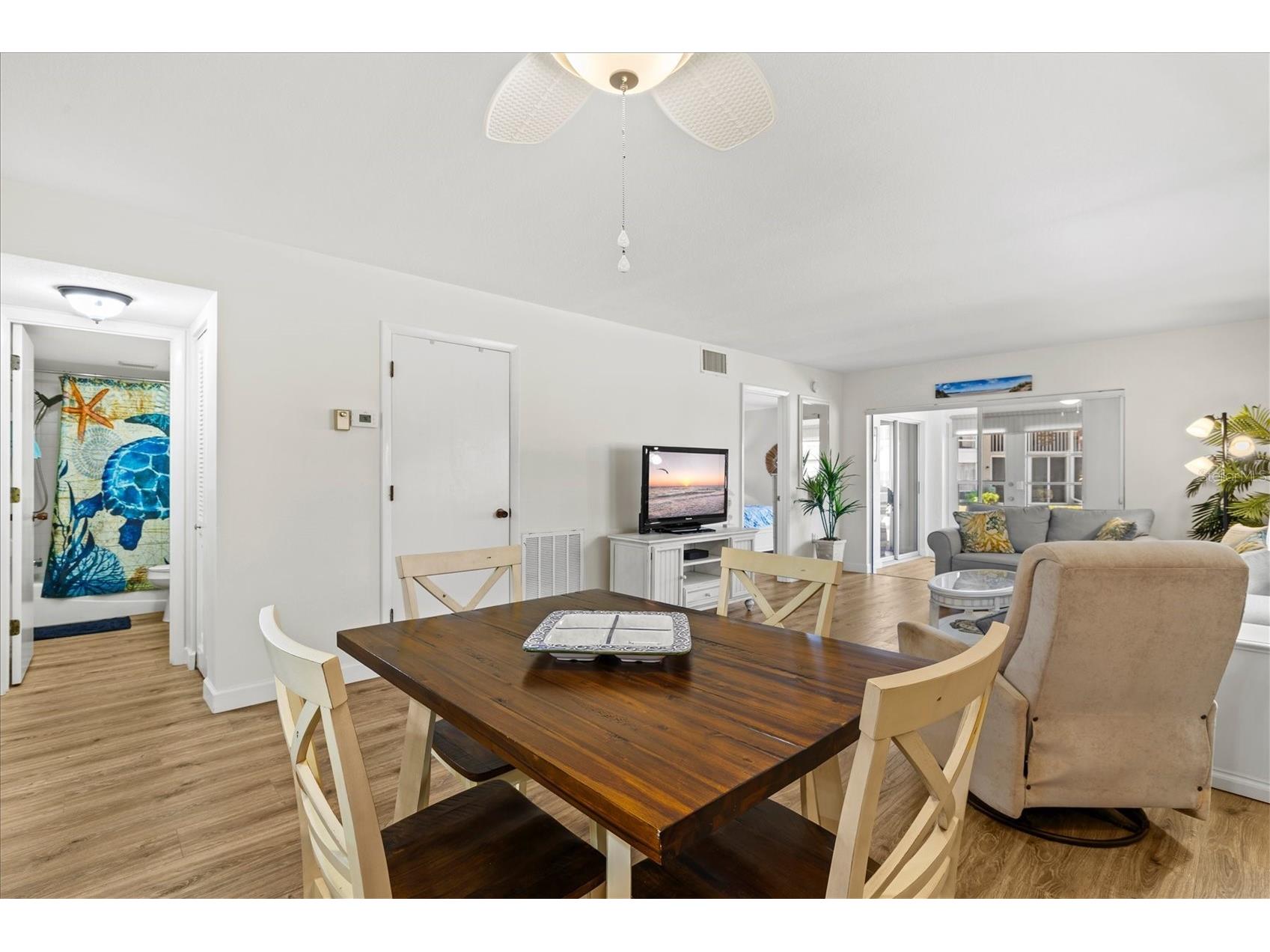 404 Pinebrook Crescent #4 Venice FL 34285 N6144105 image7