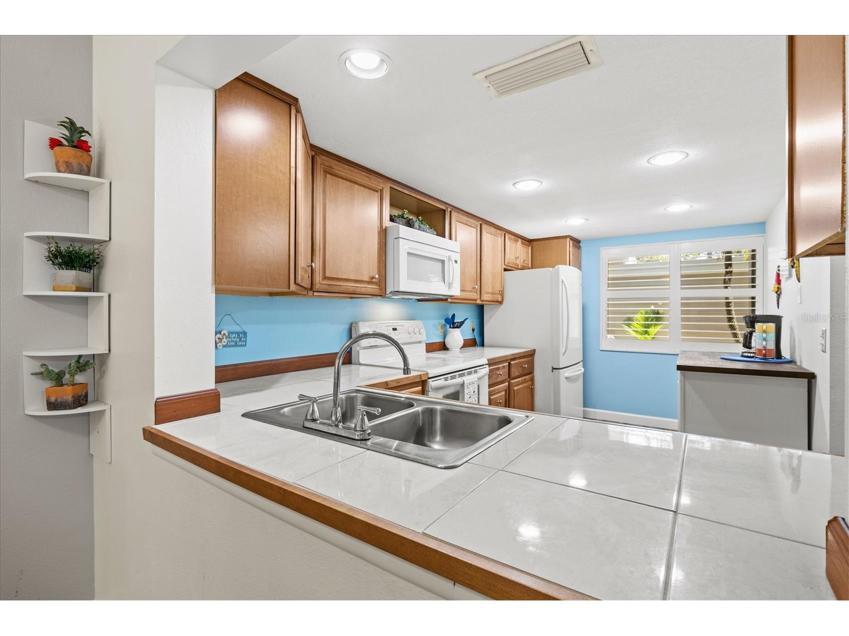 404 Pinebrook Crescent #4 Venice FL 34285 N6144105 image8