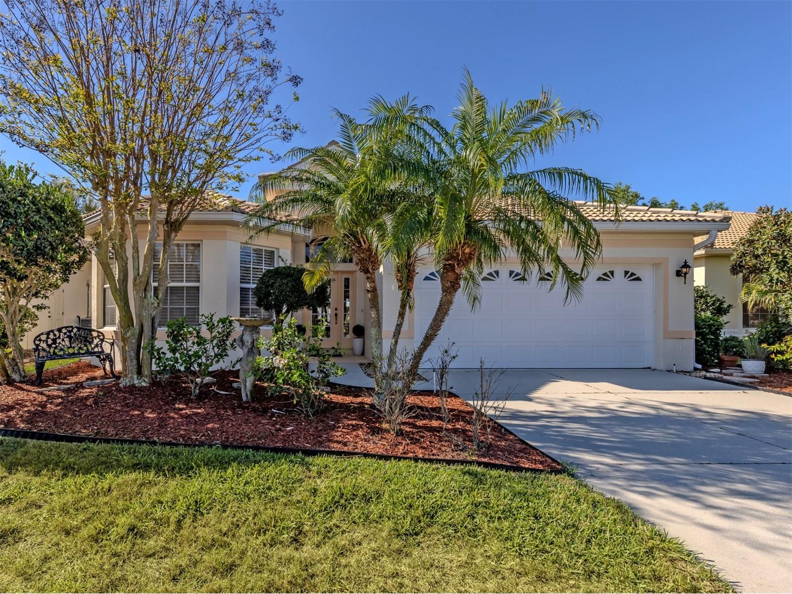 404 Pinewood Lake Drive Venice FL 34285 N6143666 image1