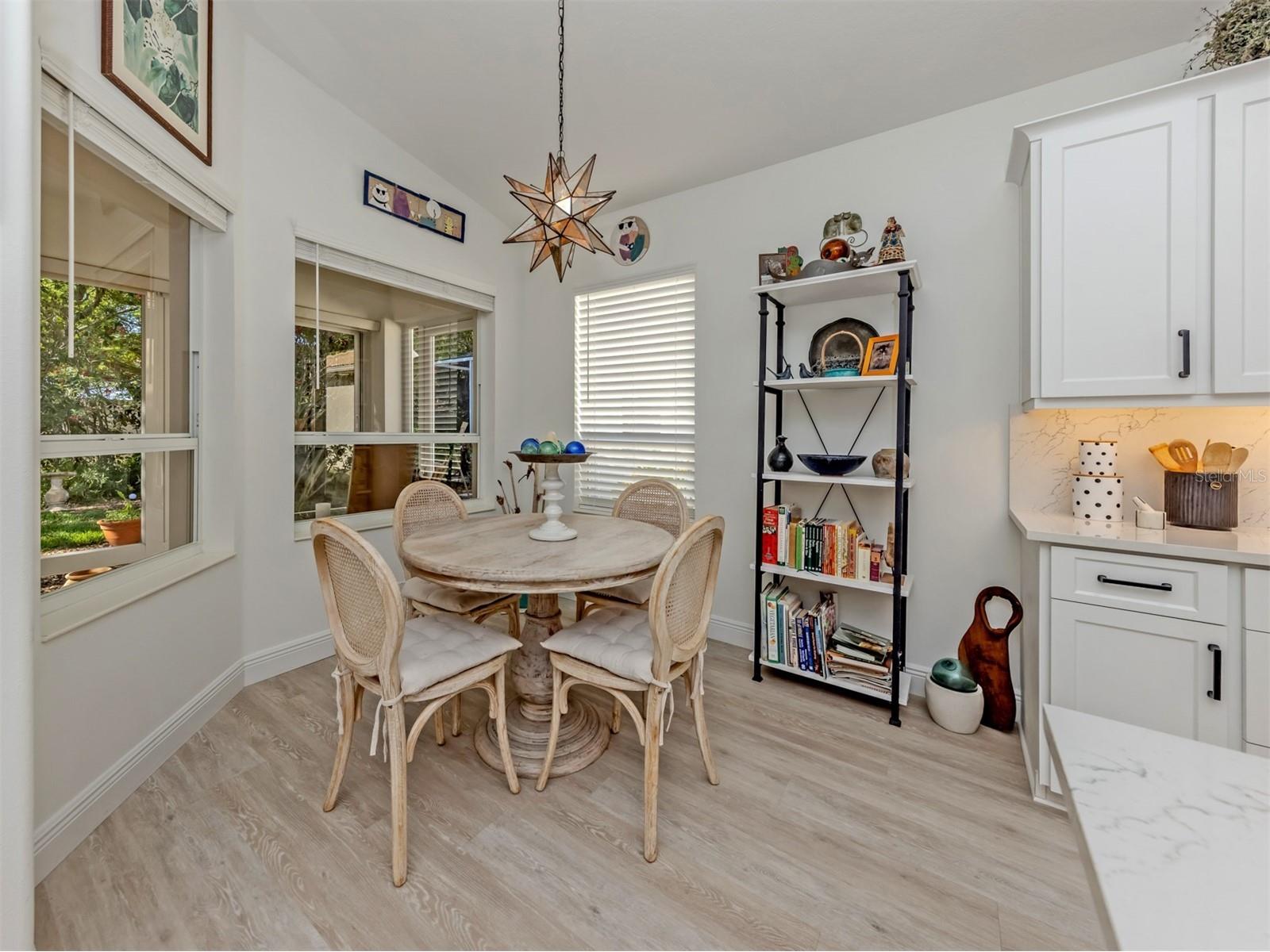 404 Pinewood Lake Drive Venice FL 34285 N6143666 image14