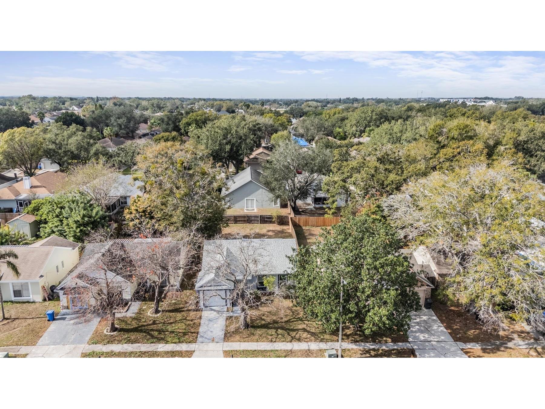 404 Regal Park Drive Valrico FL 33594 TB8461467 image24