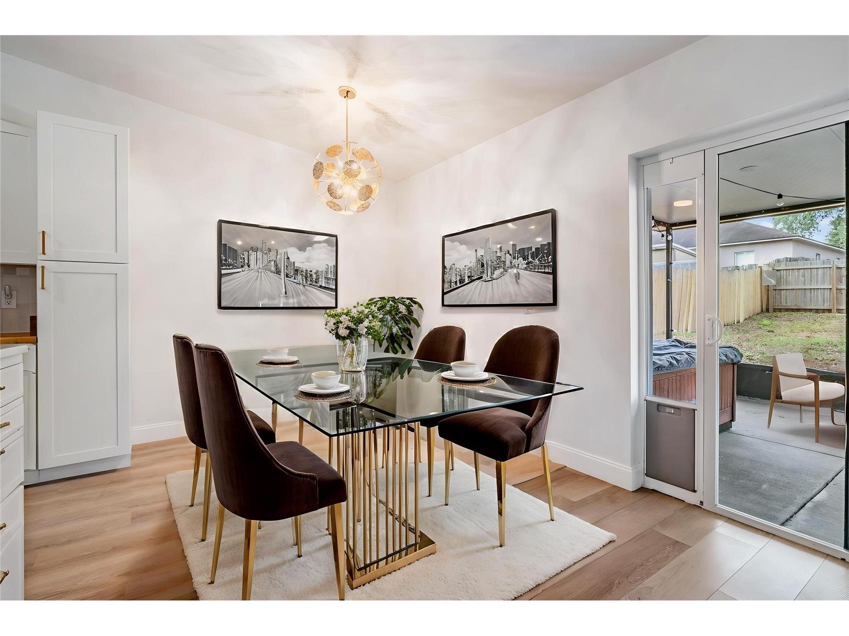 404 Regal Park Drive Valrico FL 33594 TB8461467 image4