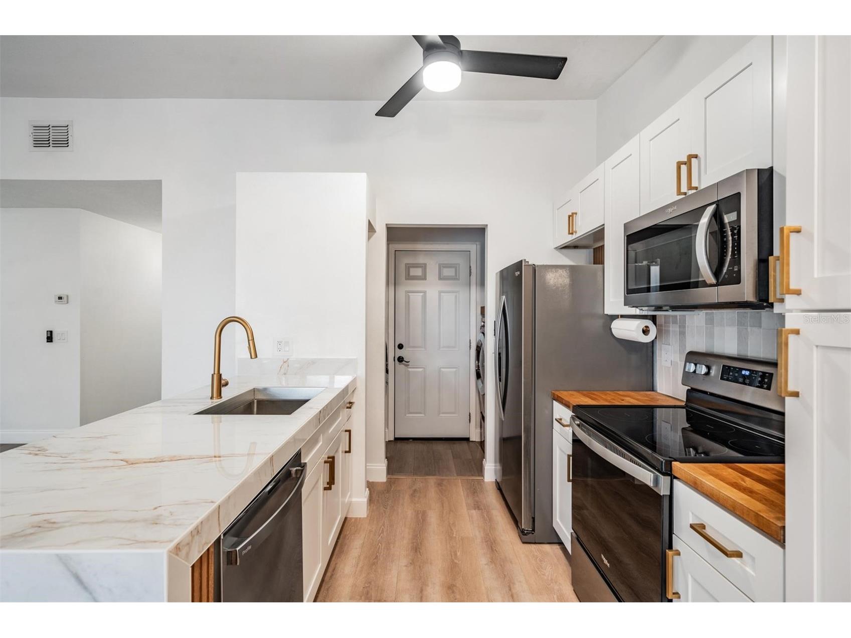 404 Regal Park Drive Valrico FL 33594 TB8461467 image7