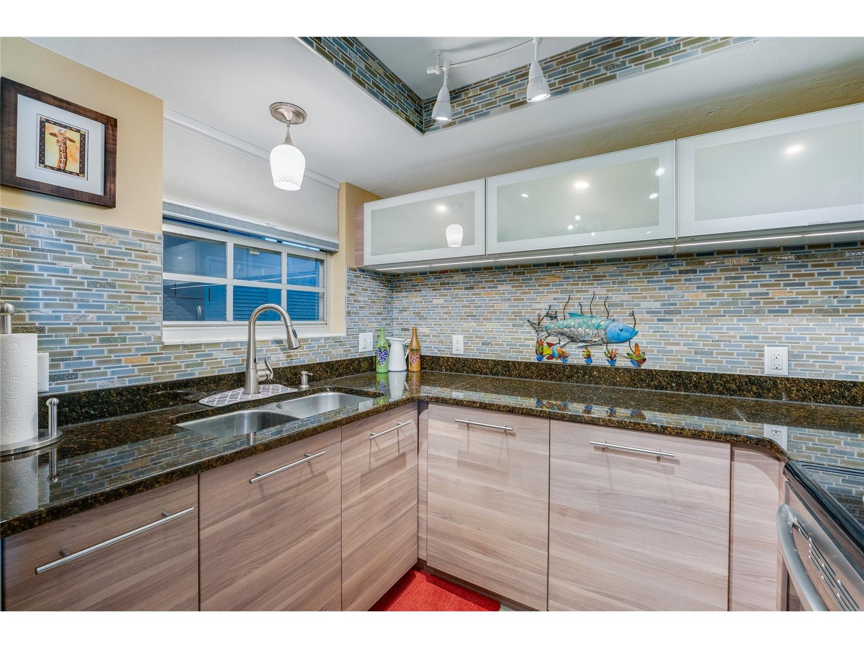 404 S Beach Street #1002 (370) Daytona Beach FL 32114 V4947902 image17