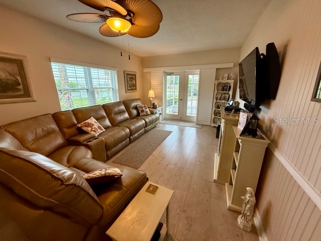 404 S Beach Street #101 Daytona Beach FL 32114 FC313921 image2