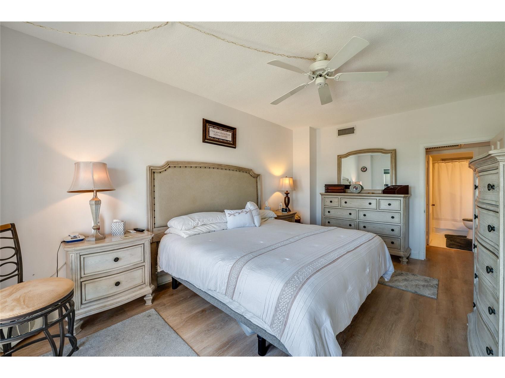 404 S Beach Street #230 (604) Daytona Beach FL 32114 V4948287 image14