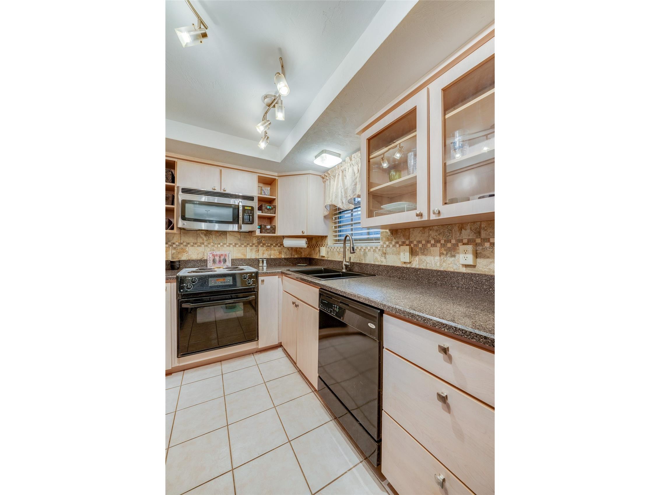 404 S Beach Street #503 Daytona Beach FL 32114 V4947254 image20