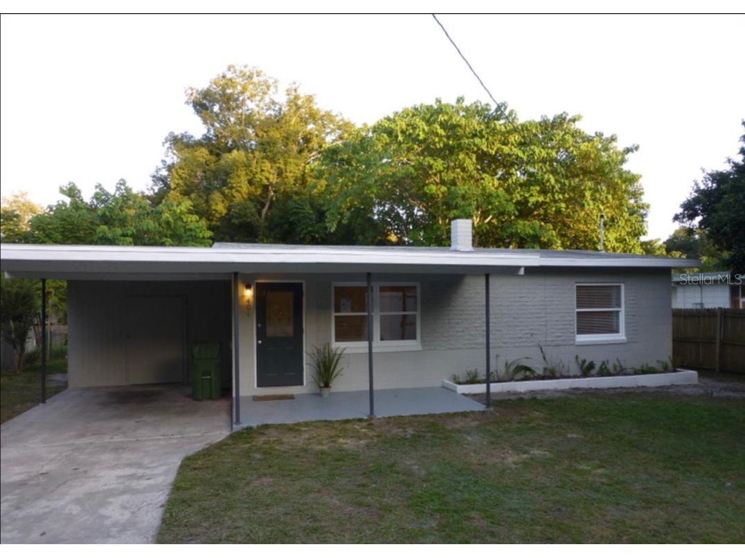 404 S Lone Oak Drive Leesburg FL 34748 G5068664 image1