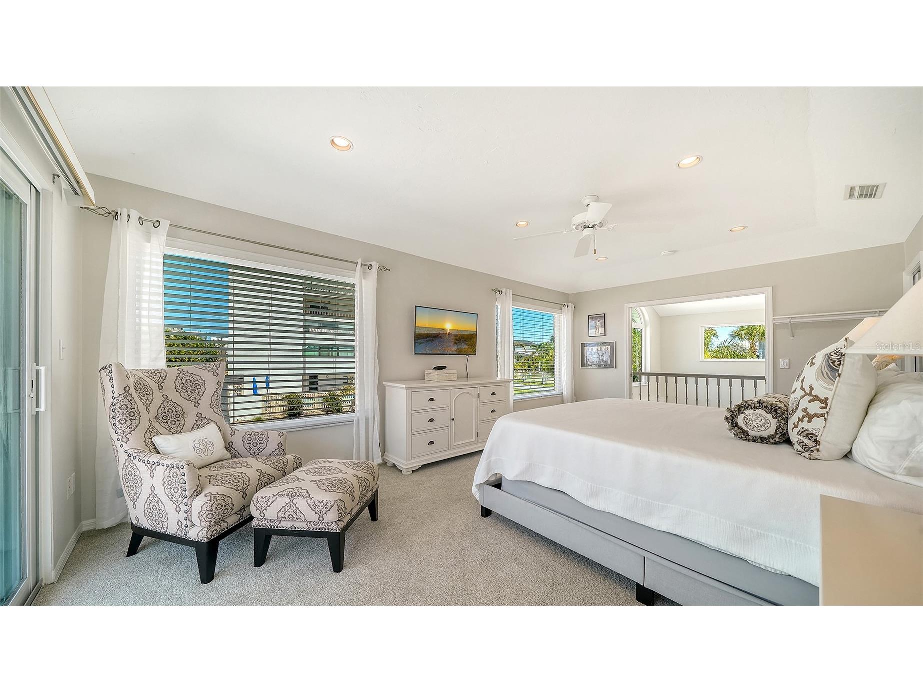 404 S Polk Drive Sarasota FL 34236 A4689616 image15
