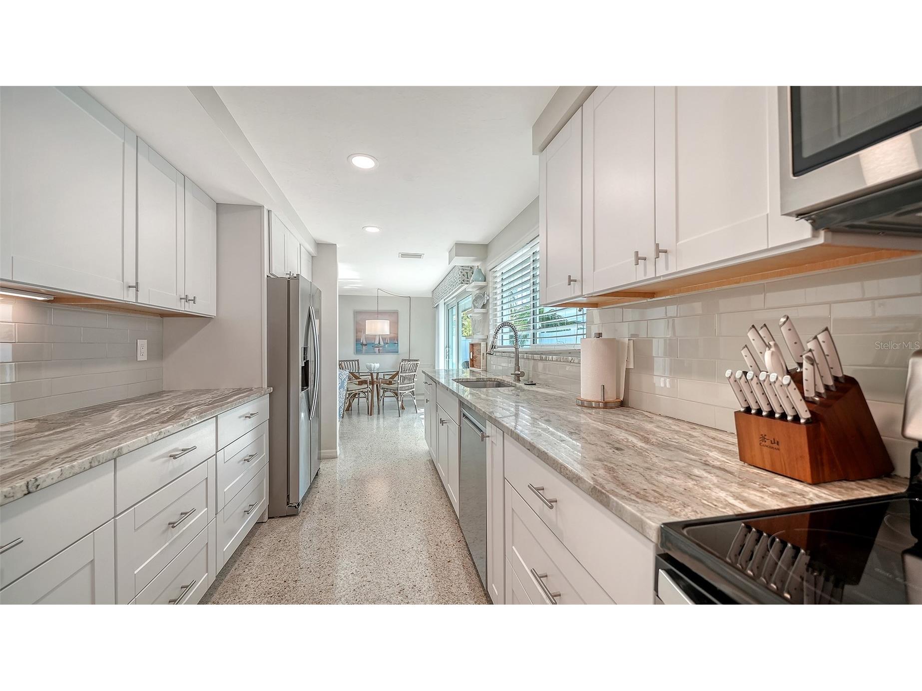 404 S Polk Drive Sarasota FL 34236 A4689616 image9