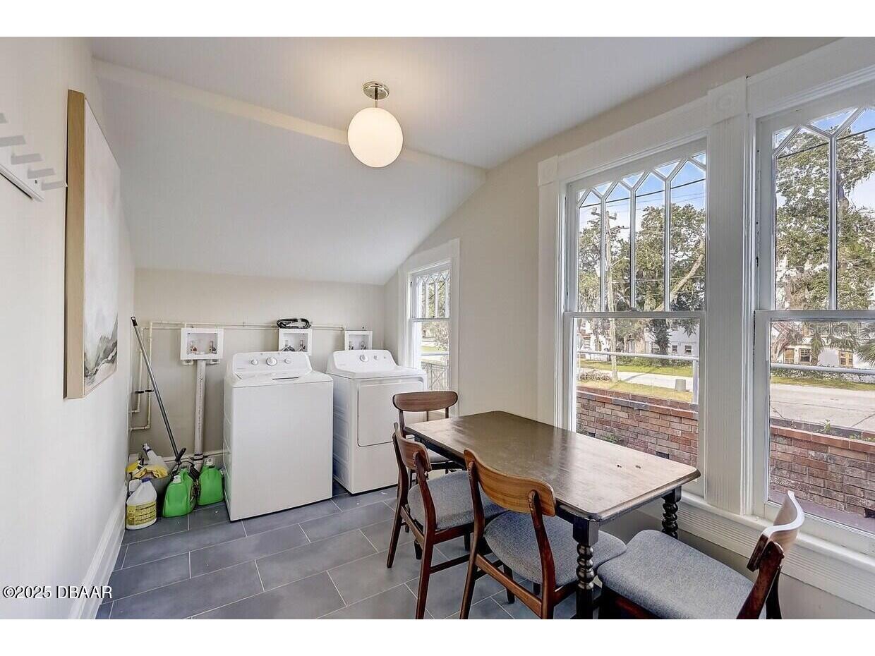 404 S Ridgewood Avenue Daytona Beach FL 32114 V4943079 image15