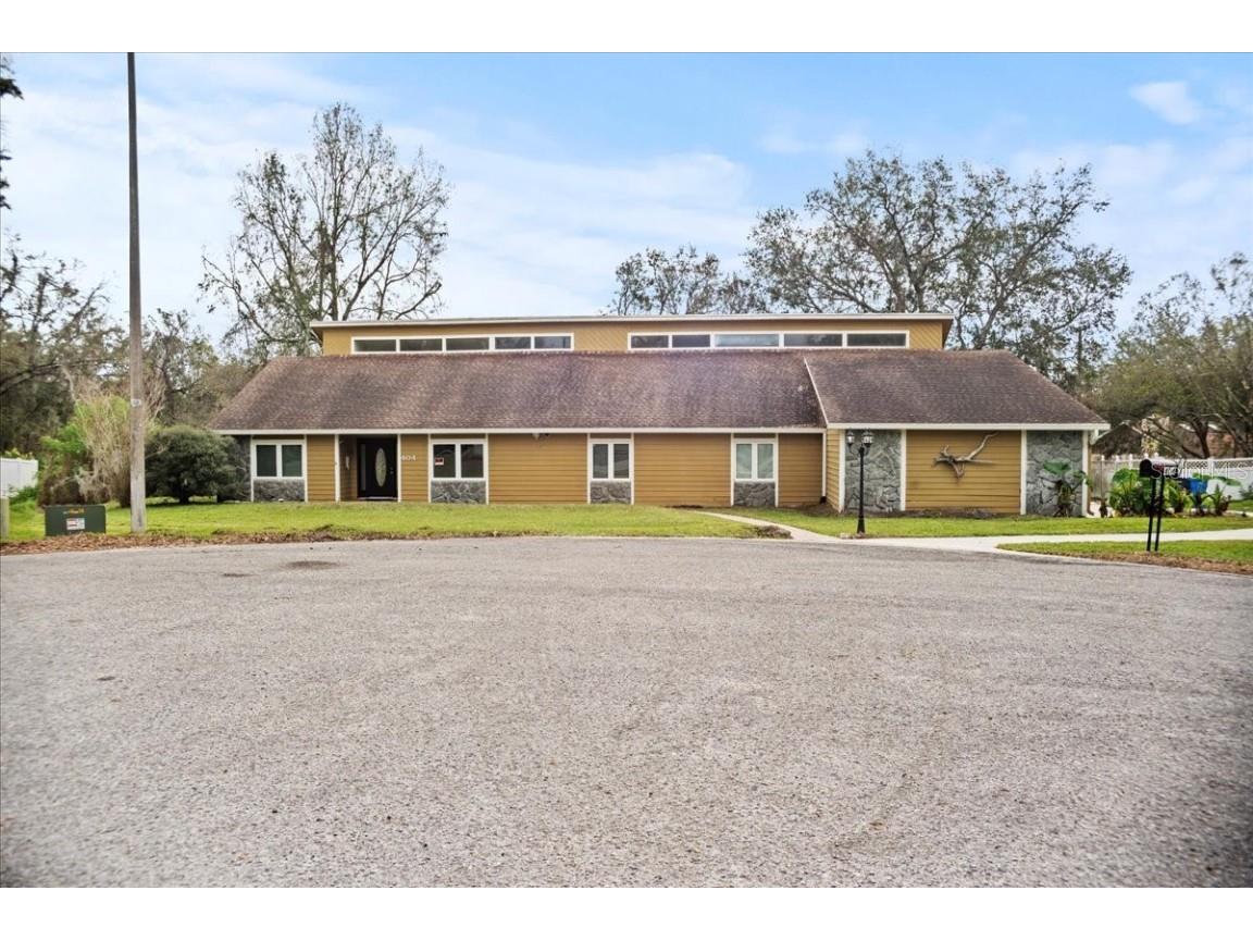 404 Tomahawk Trail Brandon FL 33511 L4950835 image1