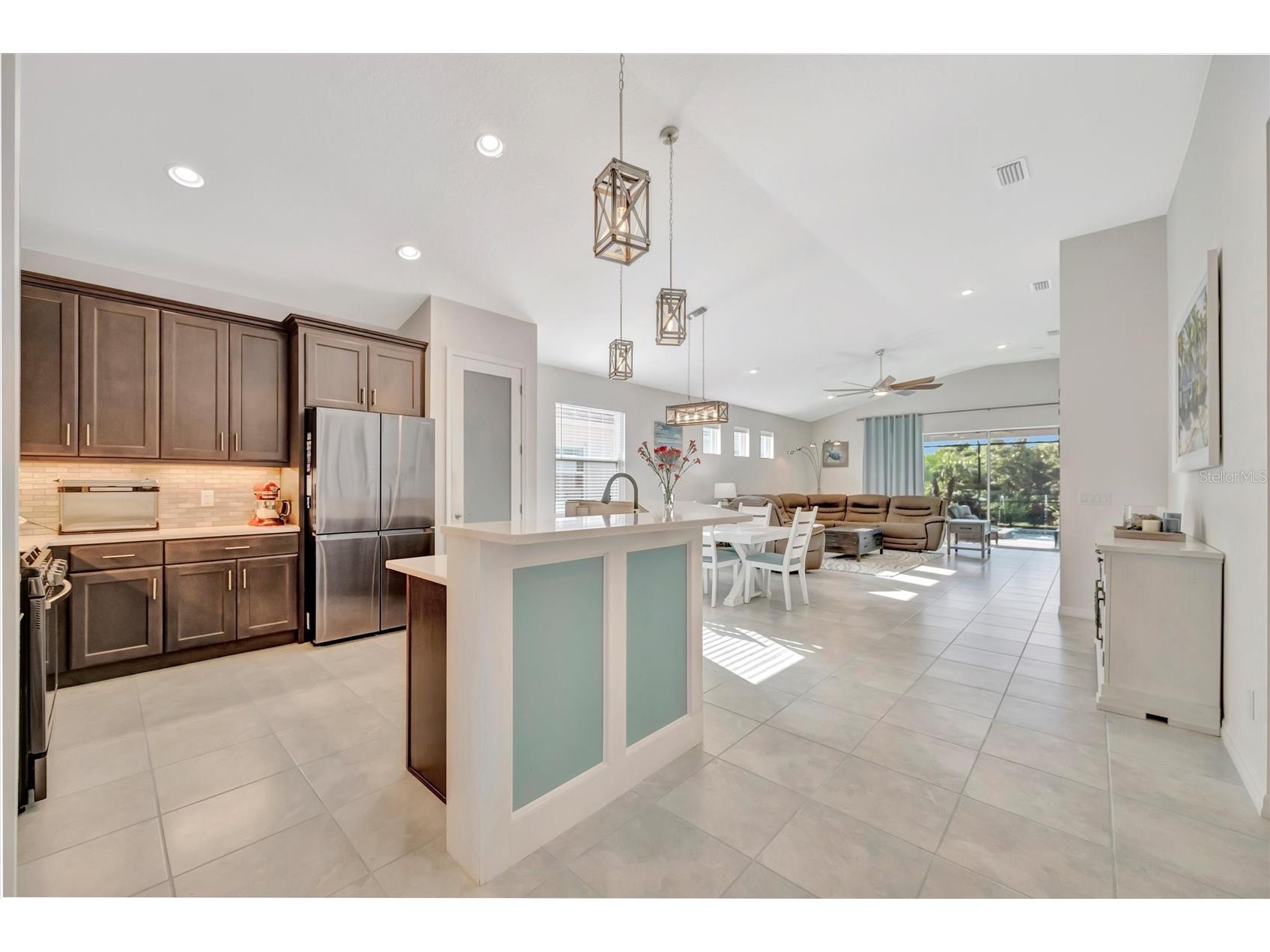 404 Whistler Glen Bradenton FL 34212 A4679001 image32