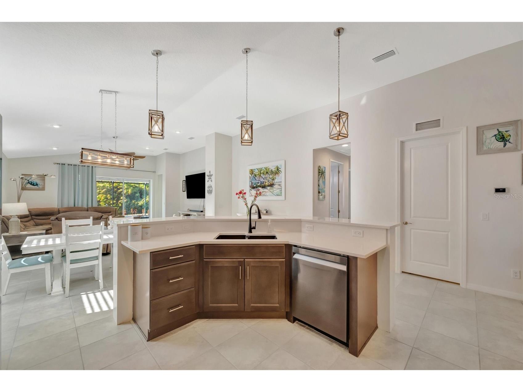 404 Whistler Glen Bradenton FL 34212 A4679001 image35