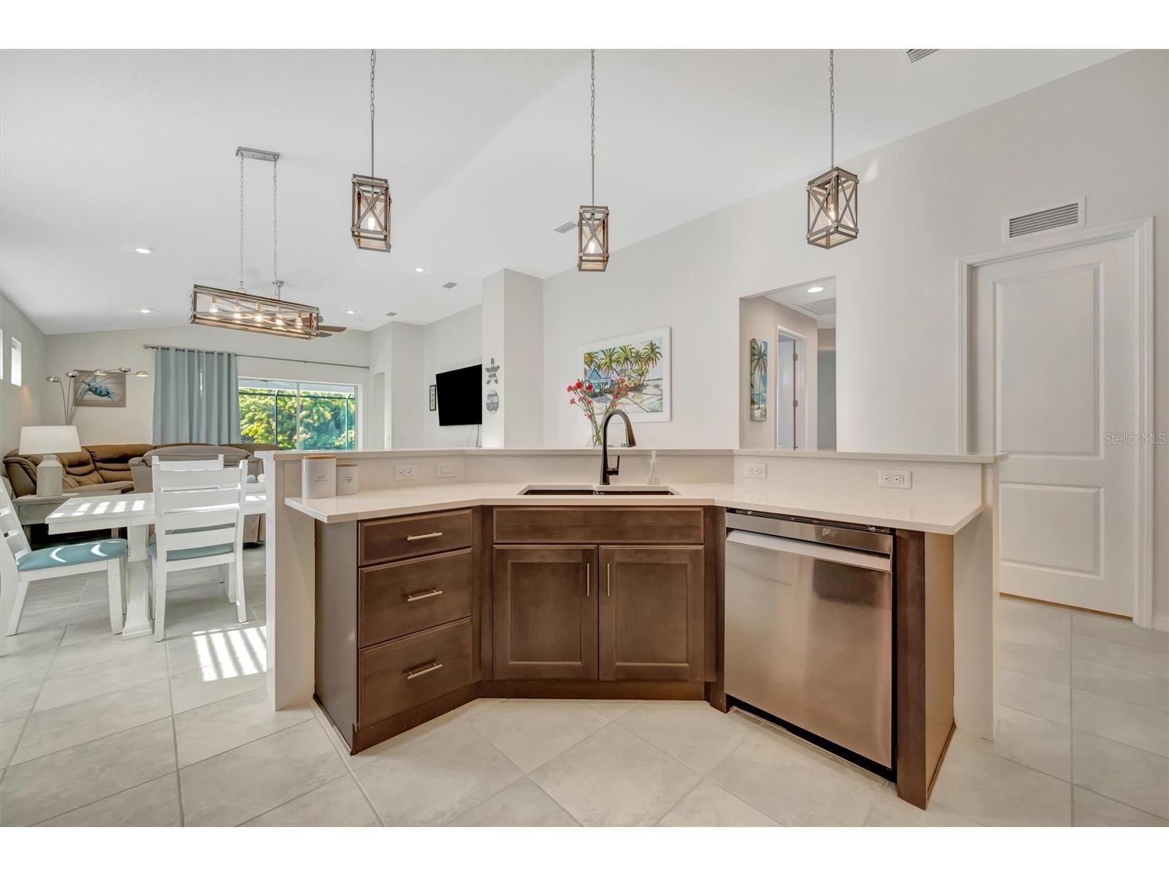 404 Whistler Glen Bradenton FL 34212 A4679001 image36
