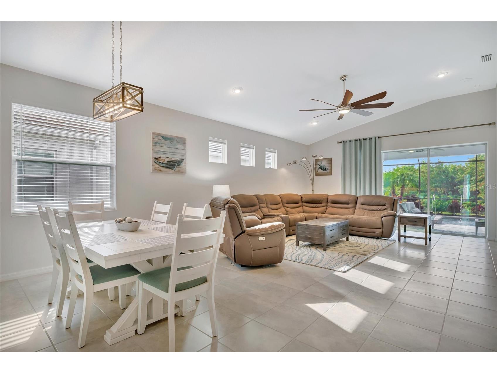 404 Whistler Glen Bradenton FL 34212 A4679001 image39