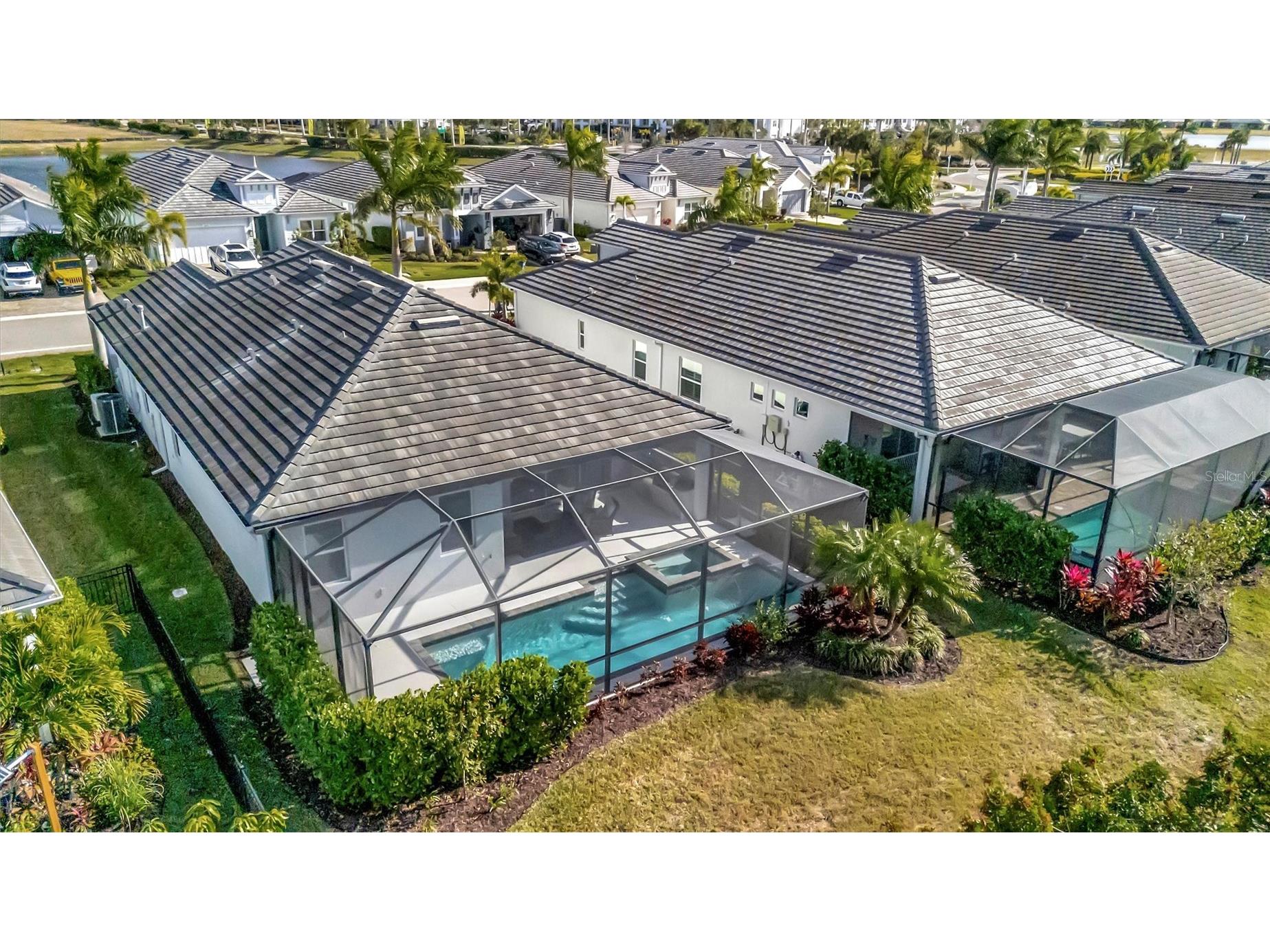 404 Whistler Glen Bradenton FL 34212 A4679001 image6