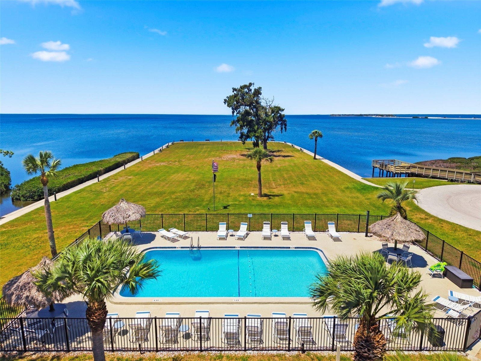 404 Windrush Bay Drive Tarpon Springs FL 34689 TB8498757 image3
