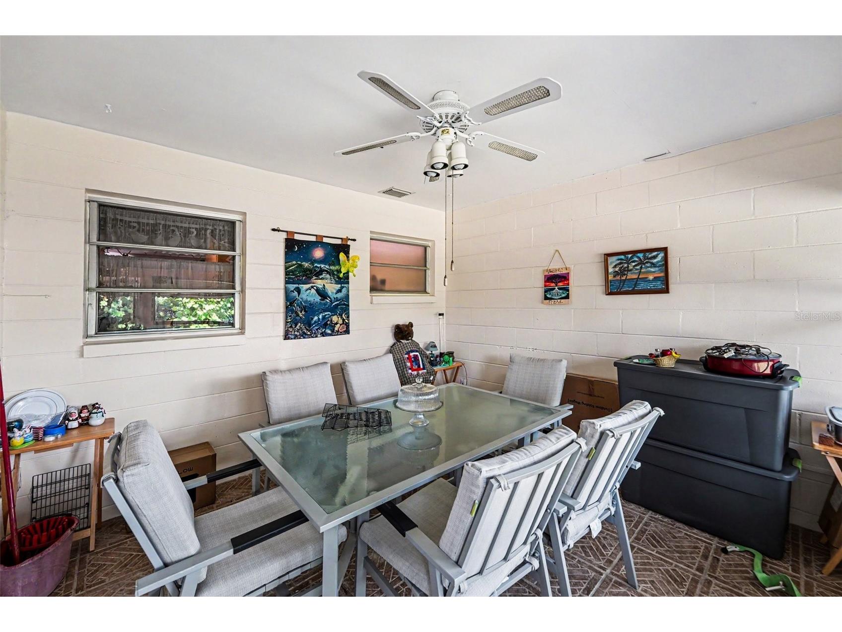 4040 19th St N Saint Petersburg FL 33714 TB8510965 image14