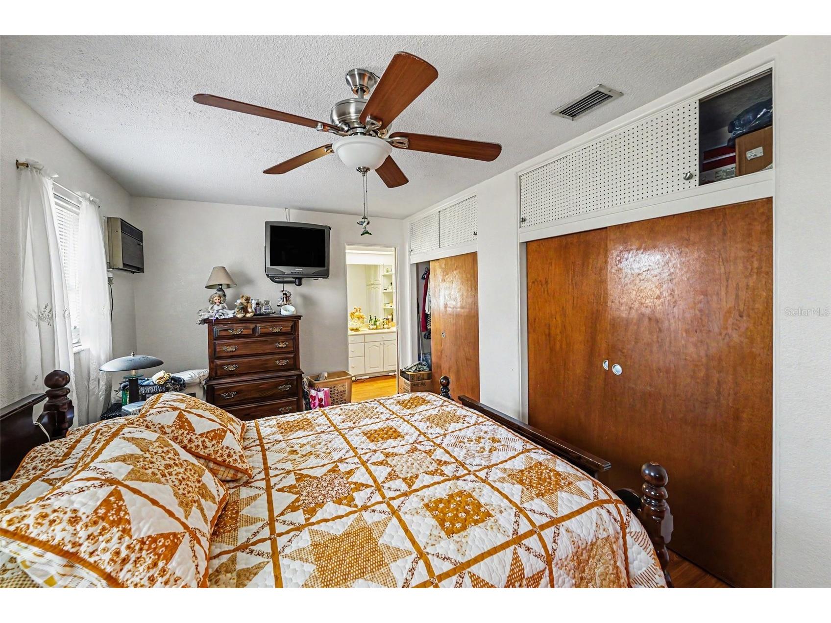 4040 19th St N Saint Petersburg FL 33714 TB8510965 image19