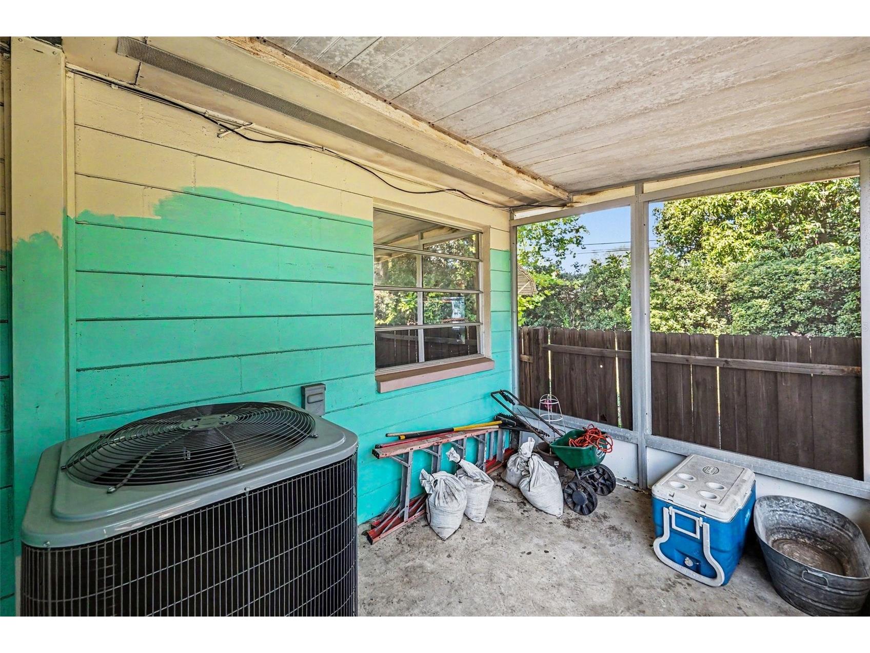 4040 19th St N Saint Petersburg FL 33714 TB8510965 image22