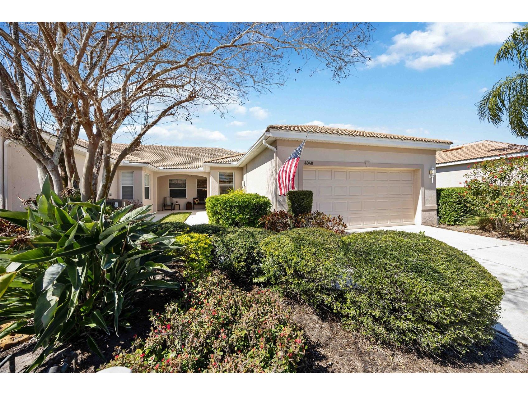 4040 Cascade Falls Drive Sarasota FL 34243 A4683490 image1