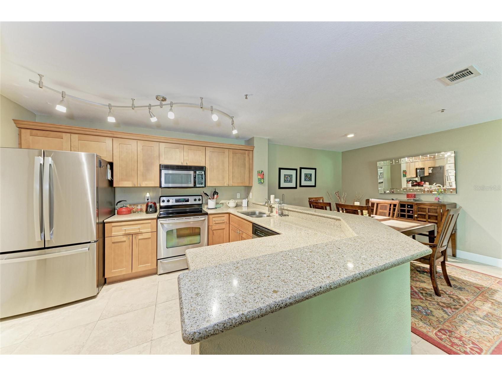 4040 Crockers Lake Boulevard #12 Sarasota FL 34238 N6144360 image10