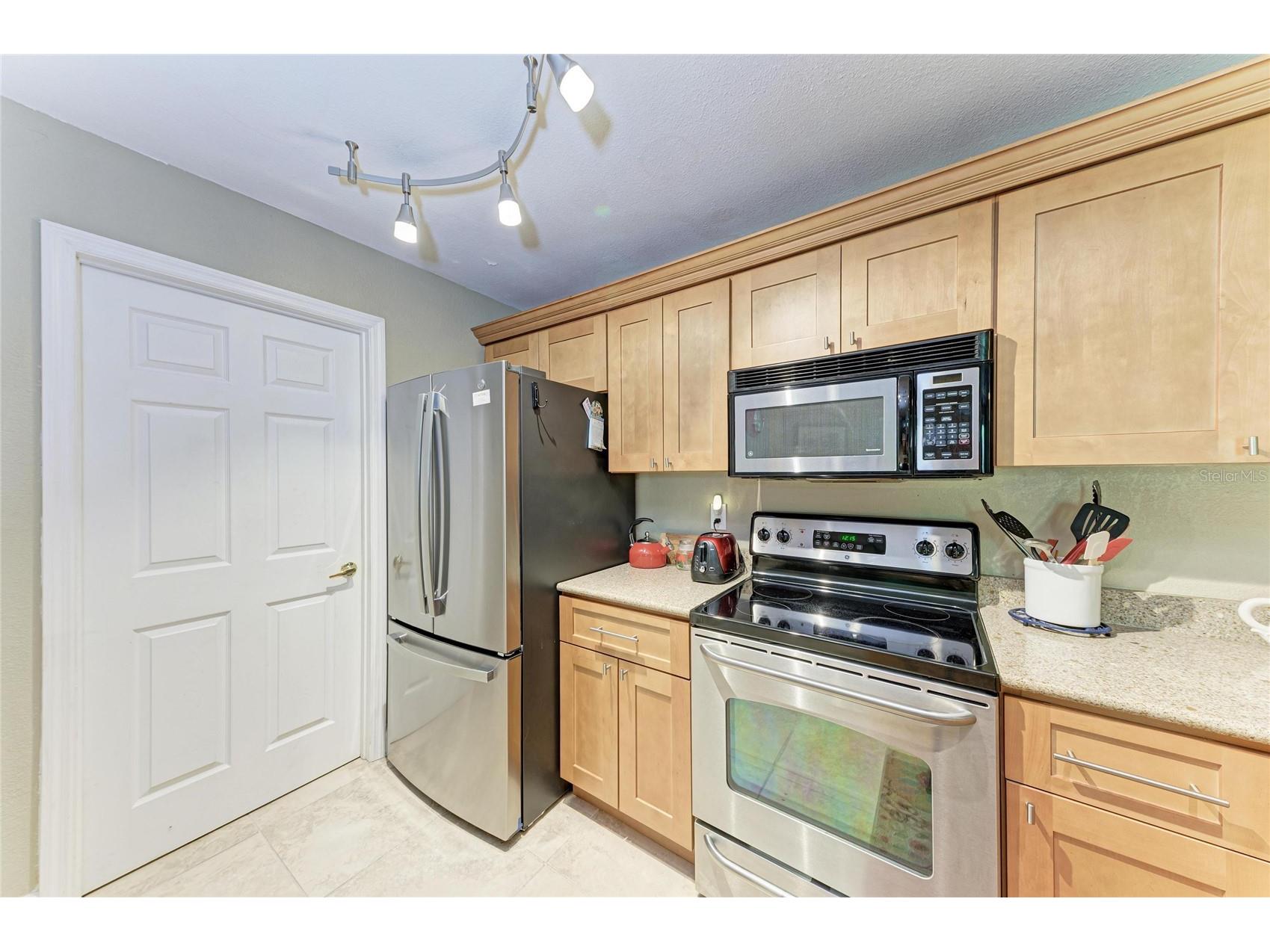 4040 Crockers Lake Boulevard #12 Sarasota FL 34238 N6144360 image13