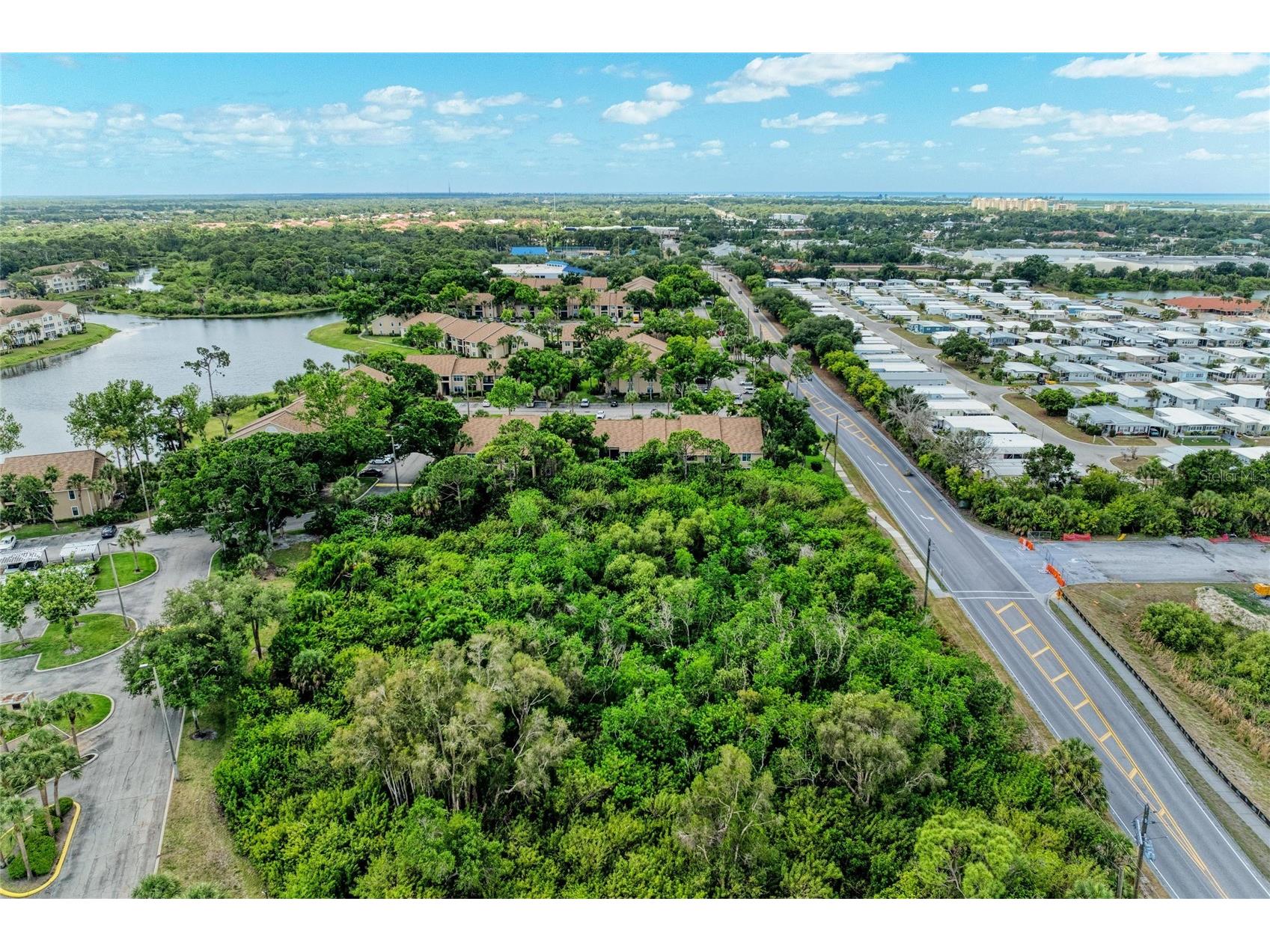 4040 Crockers Lake Boulevard #12 Sarasota FL 34238 N6144360 image42