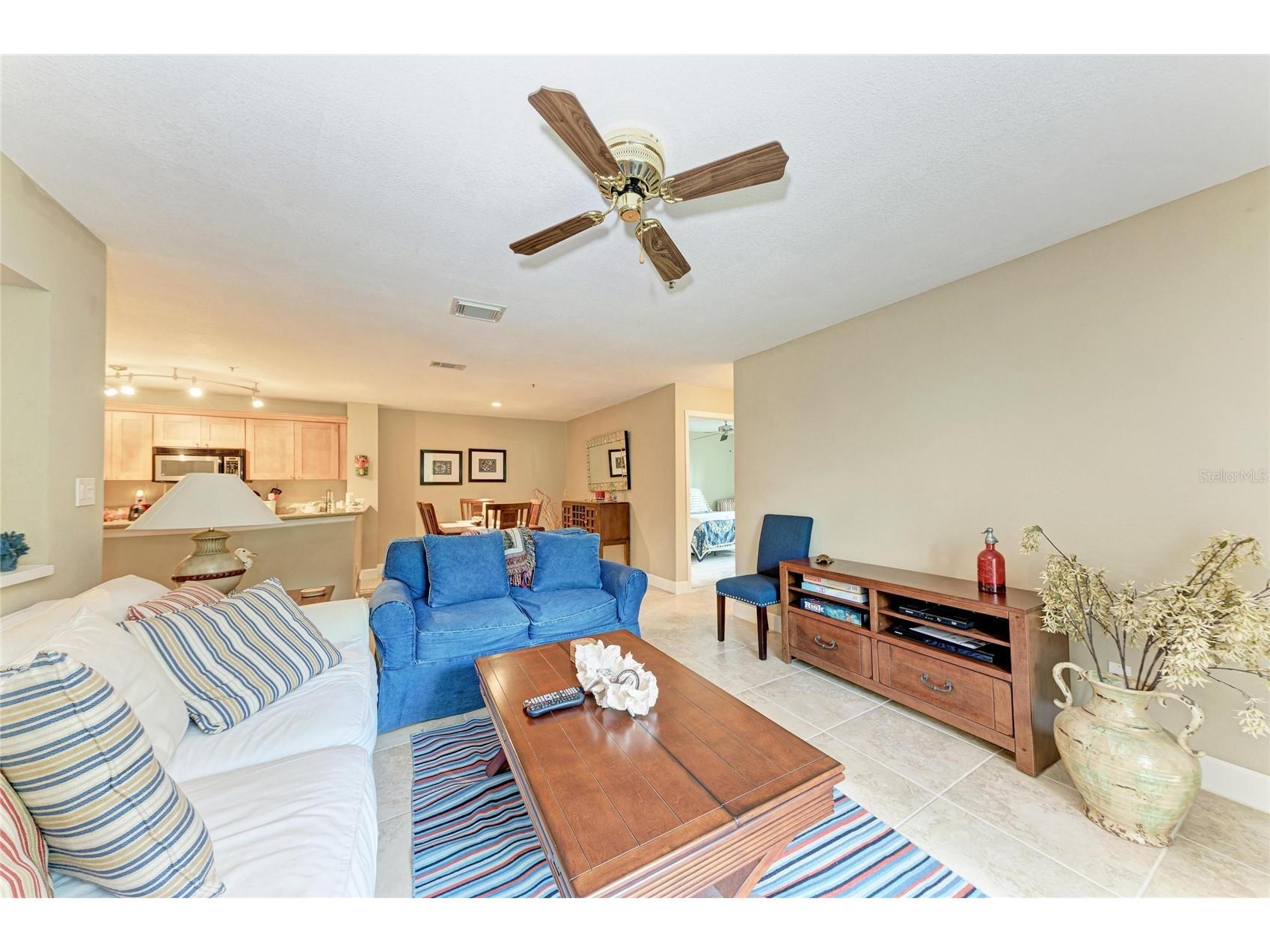 4040 Crockers Lake Boulevard #12 Sarasota FL 34238 N6144360 image6