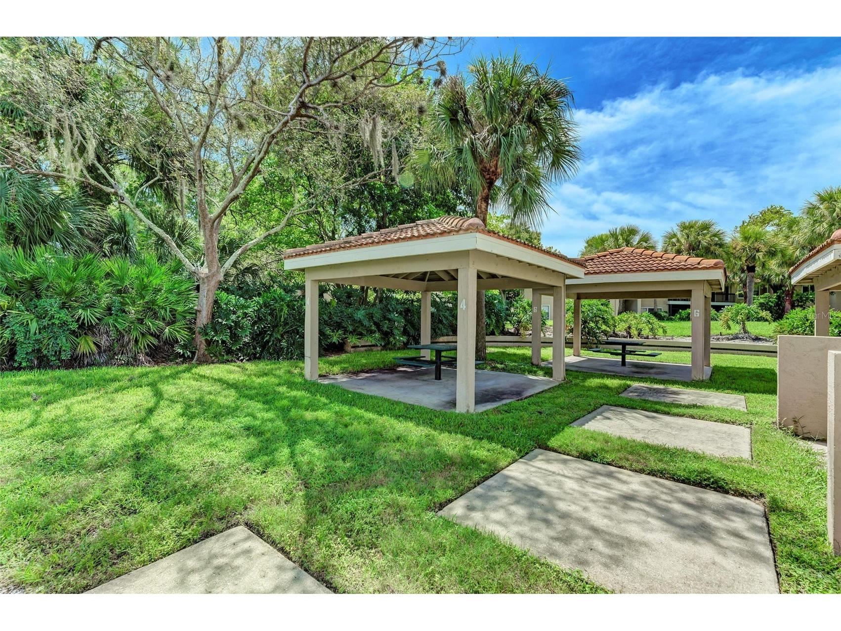 4040 Crockers Lake Boulevard #12 Sarasota FL 34238 N6144360 image71