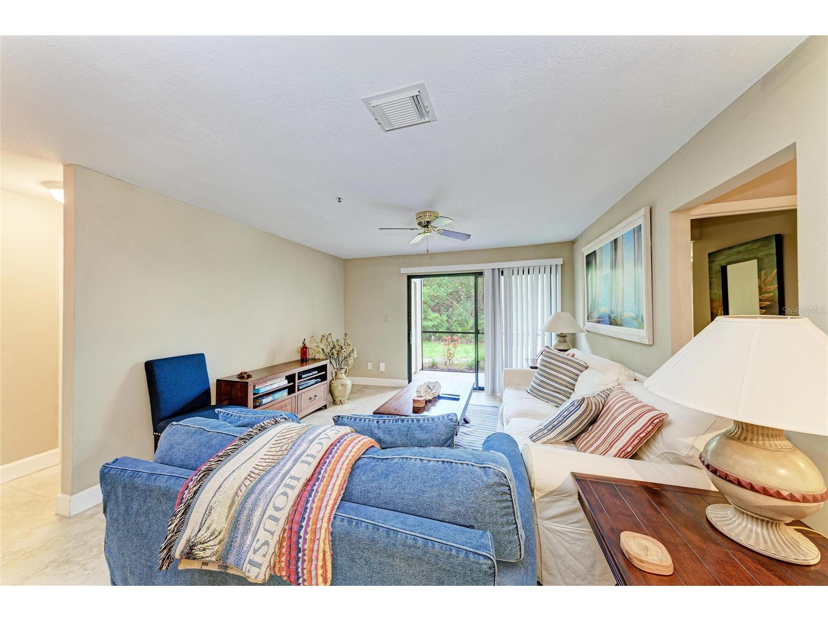 4040 Crockers Lake Boulevard #12 Sarasota FL 34238 N6144360 image8