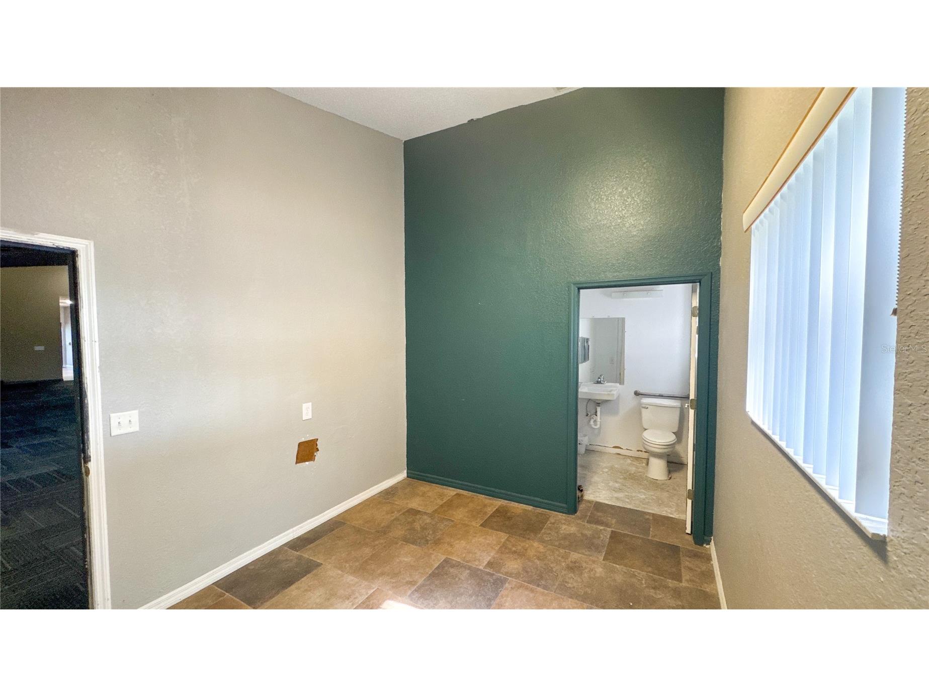 4040 E County Road 540a Lakeland FL 33813 L4961659 image8